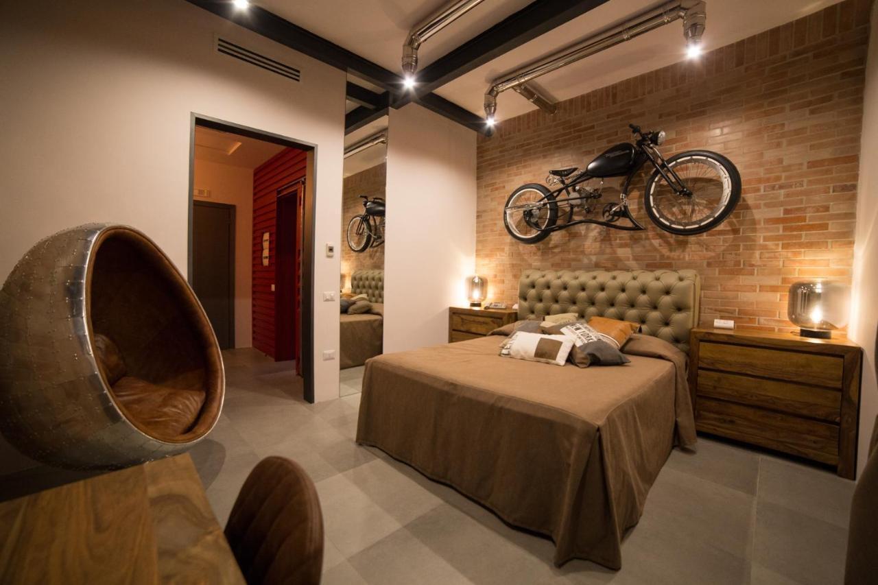 Al Boschetto Hotell Castel Volturno Exteriör bild